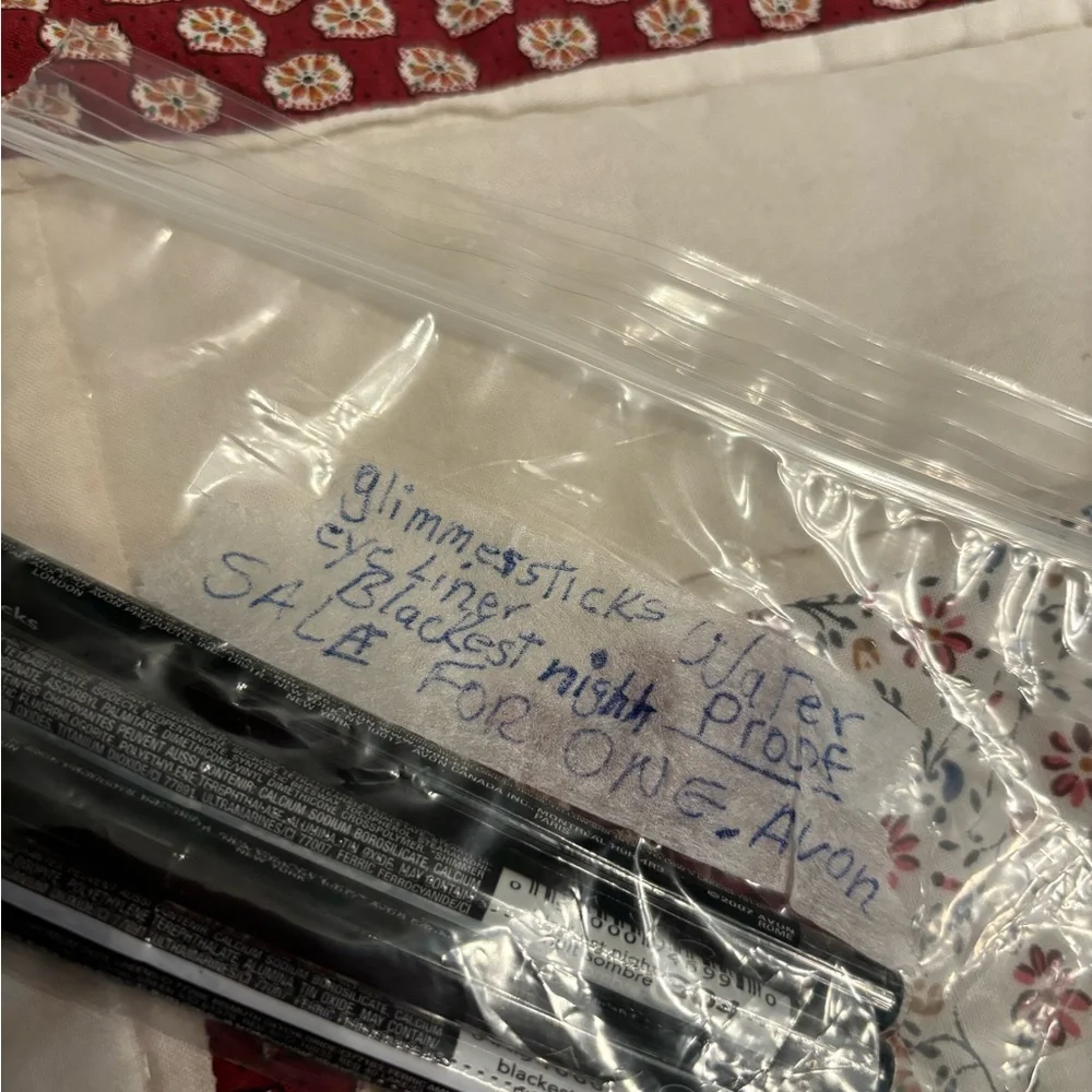 4 PC sale is for only one)Glimmersticks Waterproof blackest night eye liner